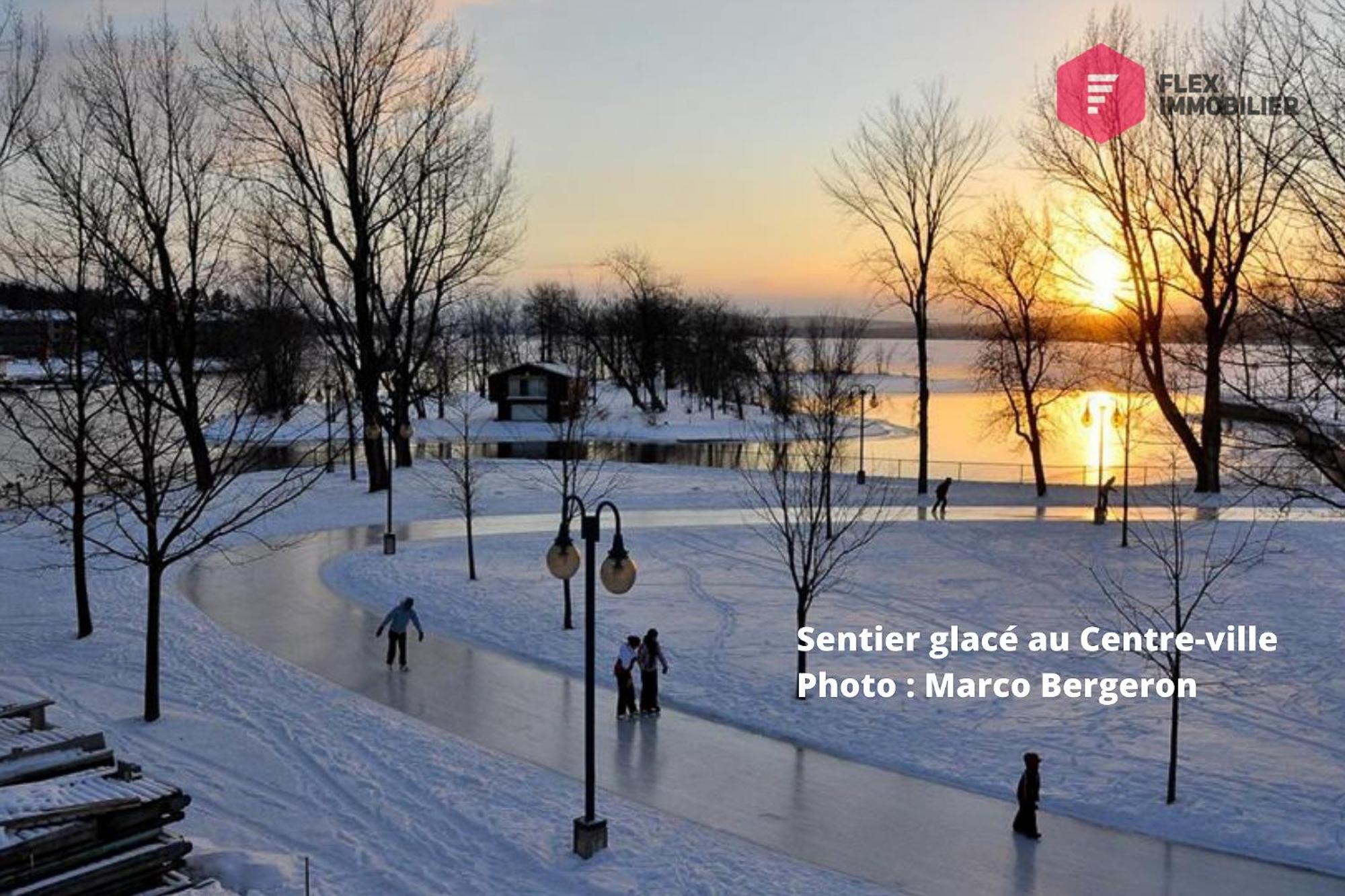 The Comfort On The River In Downtown Magog Bagian luar foto
